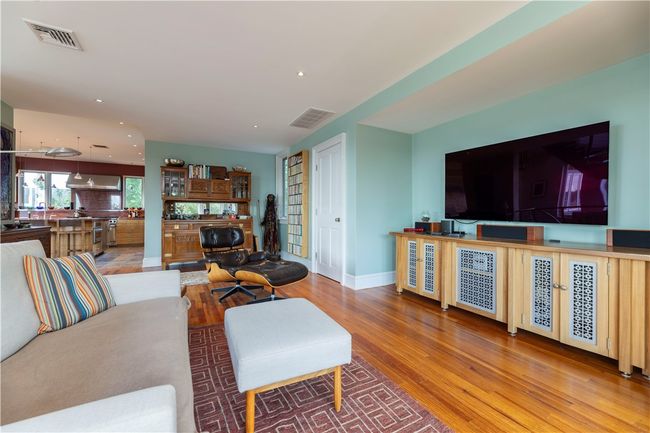 43 Avondale Rd, House other with 5 bedrooms, 5 bathrooms and 11 parking in Westerly RI | Image 15