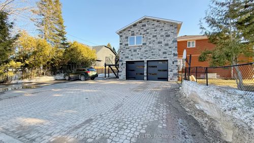 59 Centre Rd, Uxbridge, ON, L9P1B5 | Card Image