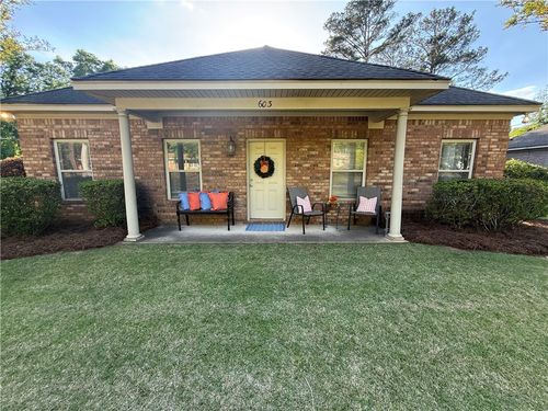 603 N Donahue Dr, Auburn, AL, 36832-2905 | Card Image