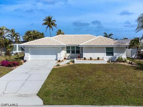2090 Via Venice, PUNTA GORDA, FL, 33950-6454 | Card Image