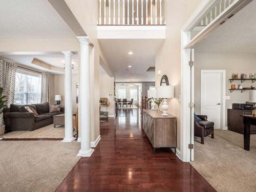 8563 Maple Leaf Ct, Powell, OH, 43065-7230 | Card Image