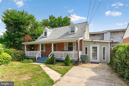 5406 Spring Ln, Hyattsville, MD, 20781-2542 | Card Image