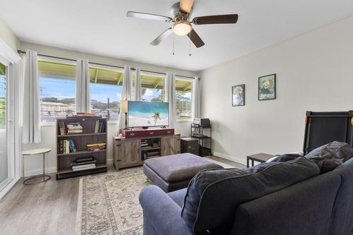 249-485 Waianuenue Ave, Hilo, HI, 96720-2541 | Card Image