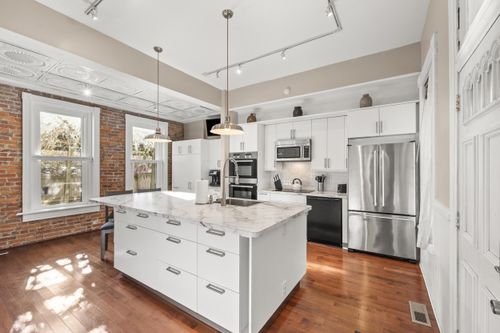 269 S 17th St, Columbus, OH, 43205-1765 | Card Image