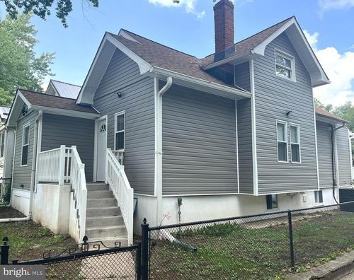 109 E 40th St, WILMINGTON, DE, 19802-2336 | Card Image