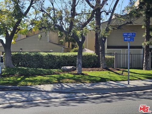 5485 Twin Lakes Dr, Cypress, CA, 90630-5944 | Card Image