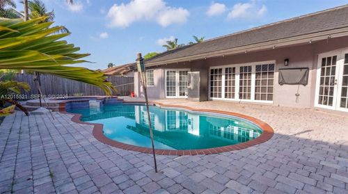 16540 Sw 145th Ct, Miami, FL, 33177-1789 | Card Image