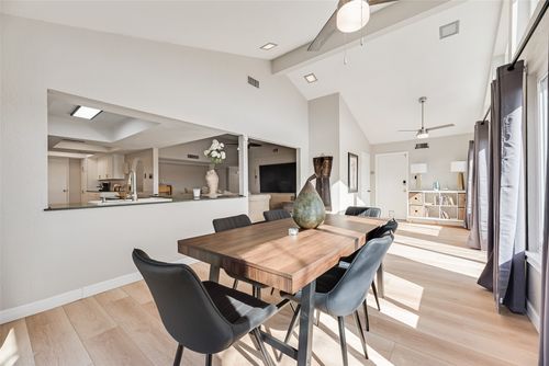 1954 Rambling Ridge Ln, Carrollton, TX, 75007-3154 | Card Image