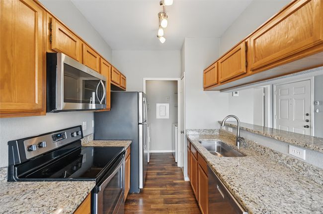 Granite Counters! | Image 11