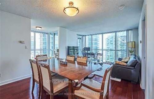 1508-18 Harbour Street, Toronto, ON, M5J2Z6 | Card Image