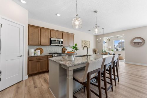 17718 Everest Ave, Lakeville, MN, 55044-5319 | Card Image