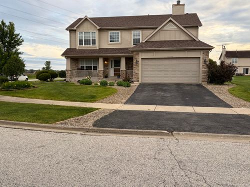 10220 Sagebrush Ln, Dyer, IN, 46311 | Card Image