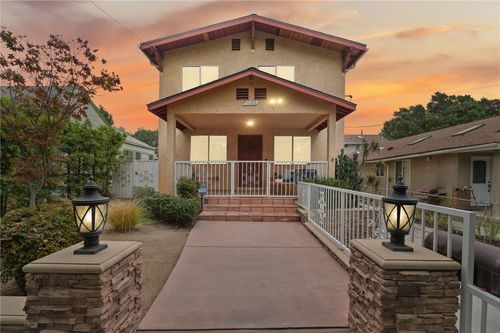 1132 Manzanita St, Los Angeles, CA, 90029-2249 | Card Image