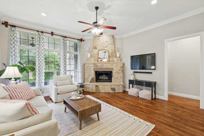 9008 Cypress Creek Rd, House other with 4 bedrooms, 5 bathrooms and null parking in Lantana TX | Image 12