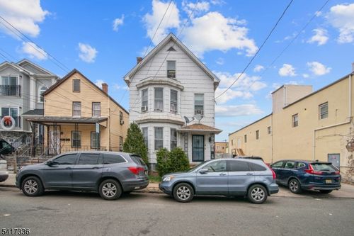 109 Franklin St, Elizabethport, NJ, 07206-1622 | Card Image