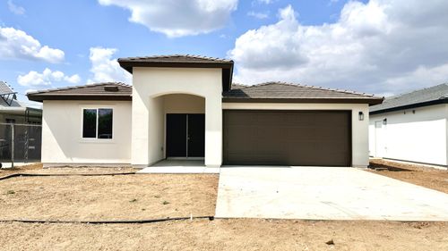 23070 Lawson Ave, Strathmore, CA, 93267-9604 | Card Image