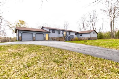 W1724 River Oaks Drive, PORTERFIELD, WI, 54143 | Card Image