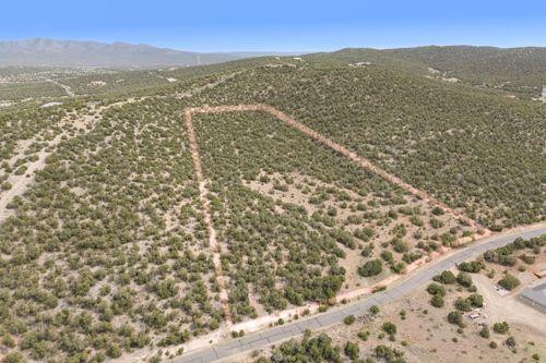 16 Canon Escondido, Sandia Park, NM, 87047-8502 | Card Image