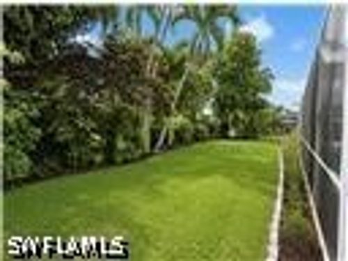 681 31st St Nw, Naples, FL, 34120-1711 | Card Image