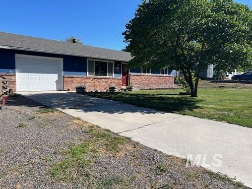 405 Live Oak Ave, Marsing, ID, 83639-5041 | Card Image