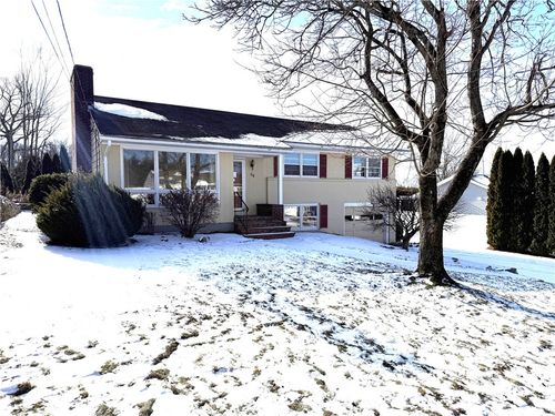 64 Cliffside Drive, Cranston, RI, 02920 | Card Image