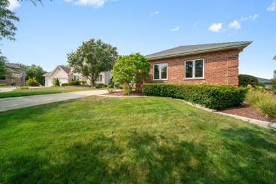 502 Senon Drive, House other with 4 bedrooms, 3 bathrooms and 3 parking in Lemont IL | Image 2