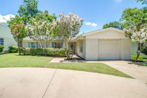 3612 Winston Rd, Fort Worth, TX, 76109-2824 | Card Image