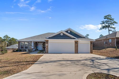 3041 Crown Creek Cir, Crestview, FL, 32539-9000 | Card Image