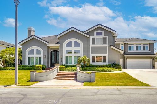 6572 Horseshoe Ln, Huntington Beach, CA, 92648-1523 | Card Image
