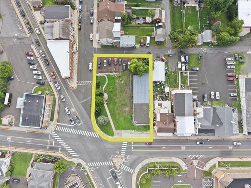 369 Main St, Pennsburg, PA, 18073-1315 | Card Image