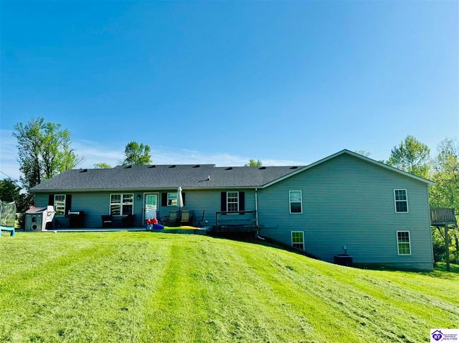 5906 Hudgins Hwy, House other with 6 bedrooms, 2 bathrooms and null parking in Summersville KY | Image 4