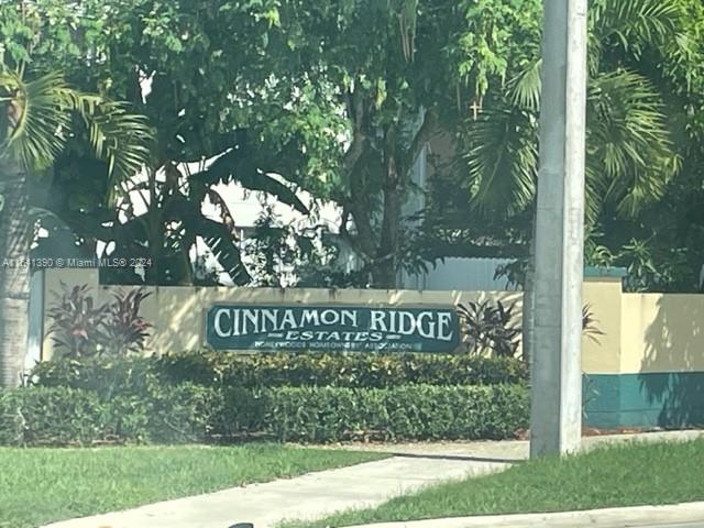 85th Ter, Pembroke Pines, FL 33025