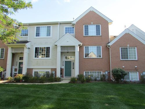 2009 Concord Dr, McHenry, IL, 60050-8324 | Card Image