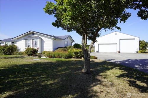 32 Majesty Way, Port Angeles, WA, 98362 | Card Image