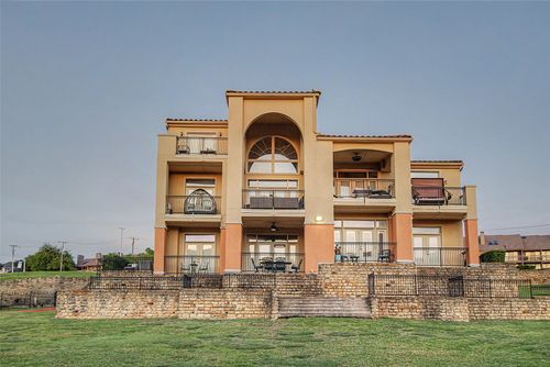 2005 Portofino Dr, Rockwall, TX, 75032-5495 | Card Image