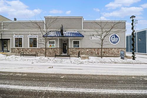 111 W Colby St, Whitehall, MI, 49461-1014 | Card Image