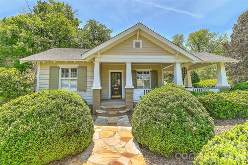 321 Circle Ave, Charlotte, NC, 28207-1403 | Card Image