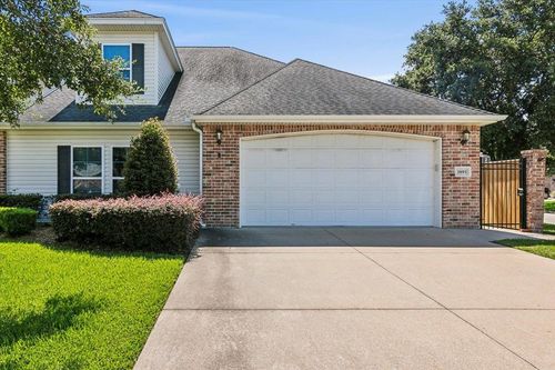 3895 E Pointe, Beaumont, TX, 77706 | Card Image