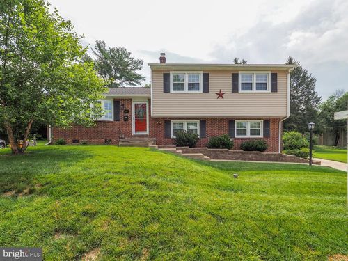 823 Kellogg Rd, LUTHERVILLE TIMONIUM, MD, 21093-4818 | Card Image