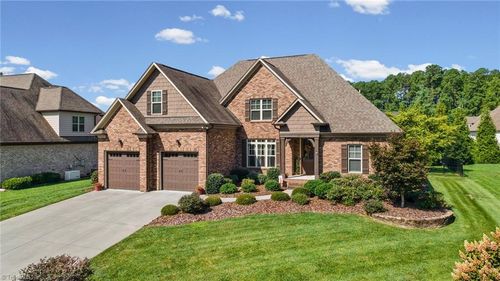 161 Winged Foot Ct, Winston-Salem, NC, 27107-6172 | Card Image