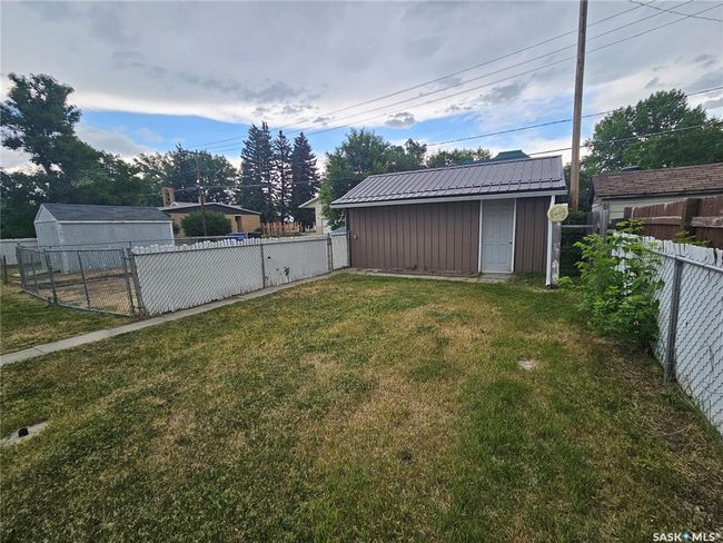 308 Cypress St, House other with 5 bedrooms, 2 bathrooms and 3 parking in Maple Creek SK | Image 44