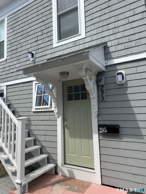 295-295 Main St, Niantic, CT, 06357-3114 | Card Image