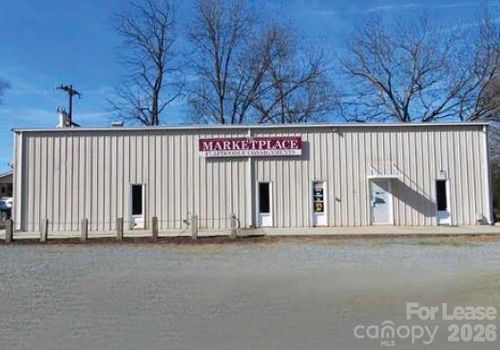 100 W Matthews Street, Matthews, NC, 28105 | Card Image