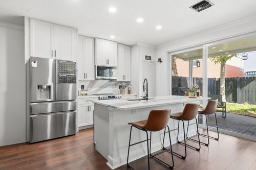 3221 Johns Pl, Palm Springs, FL, 33461-1816 | Card Image