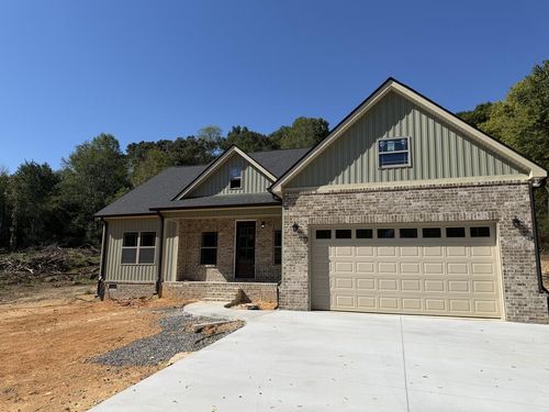 1739 Thomas Rd Nw, Dalton, GA, 30721-7930 | Card Image