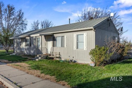 101/103 Wilson, Emmett, ID, 83617 | Card Image