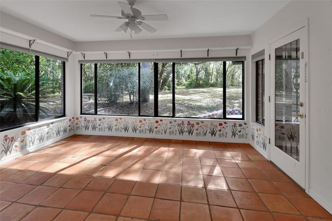 Glassed-in Florida Room | Image 27