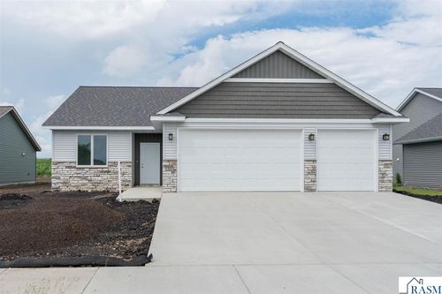 313 Falcon Run, Eagle Lake, MN, 56025 | Card Image