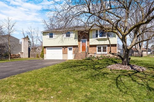 4840 Odonnell St, Liverpool, NY, 13088-4612 | Card Image