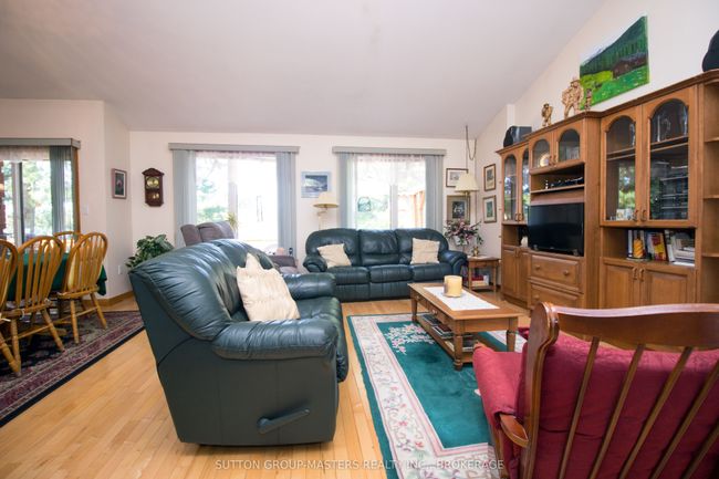 4907 Alex Mclean Lane, House other with 3 bedrooms, 3 bathrooms and 4 parking in Battersea ON | Image 5
